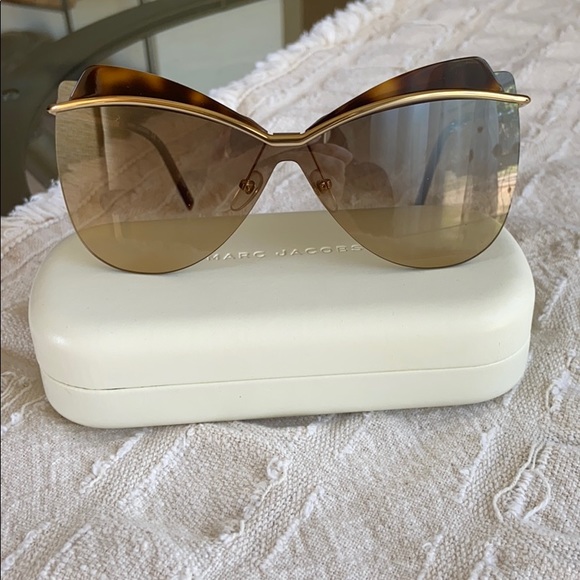 Marc By Marc Jacobs Accessories - Marc Jacobs sunglasses